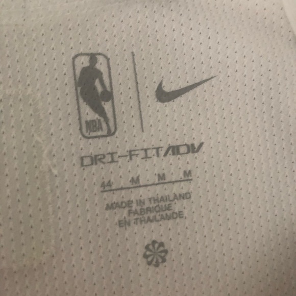 Official Scottie Barnes Raptors jersey - Picture 8 of 13